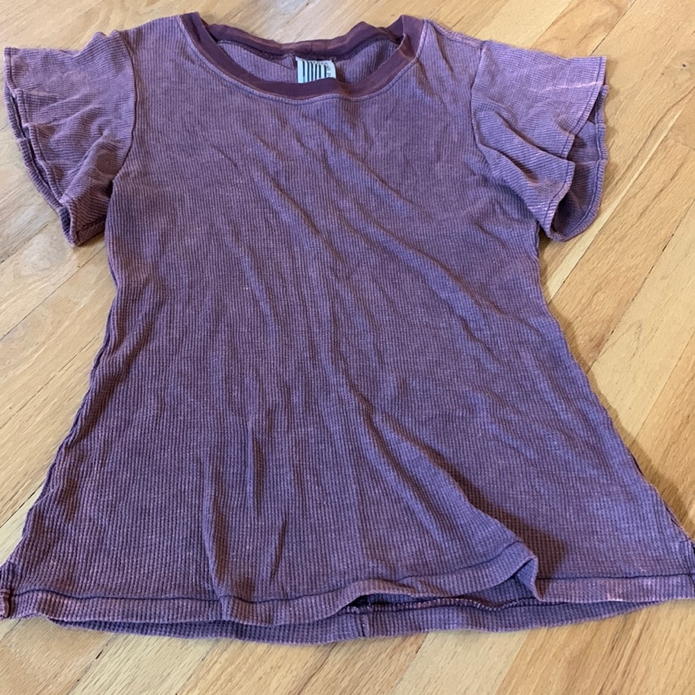 Free People maroon/burgundy flutter sleeve lightweight summer acid wash thermal